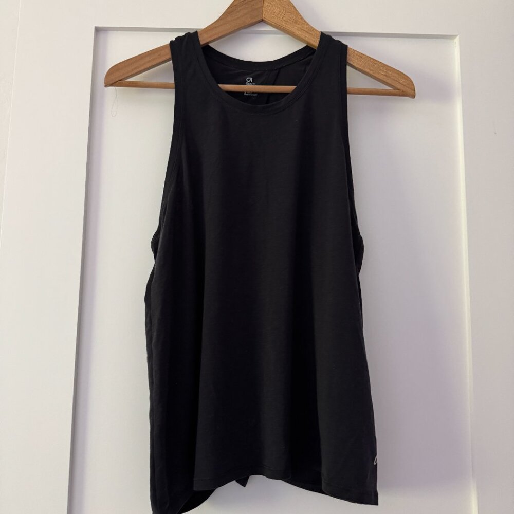 💖 Black GapFit Workout Tank Top